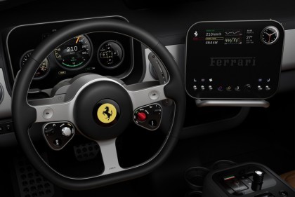 可動儀表板、E Ink 鑰匙 法拉利首款純電超跑 Ferrari Luce 內裝工藝全曝光