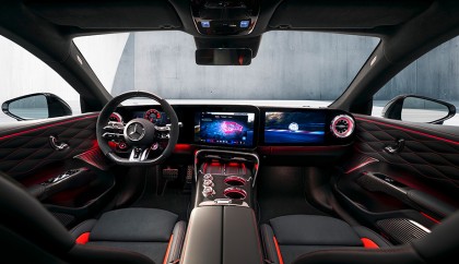 賓士性能司令艙現身 Mercedes-AMG GT 4-Door Coupé 內裝全球首演