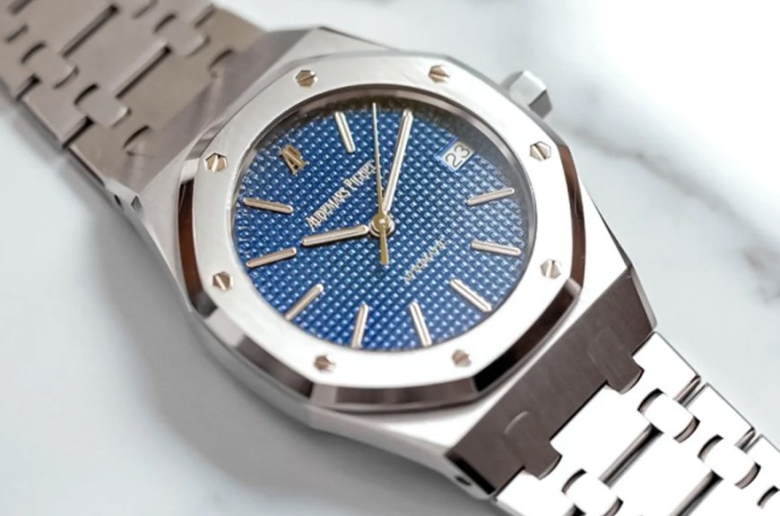 不只看價格，更要看品味！5款歷史底蘊深厚的「停產愛彼錶」，資深玩家都在默默收