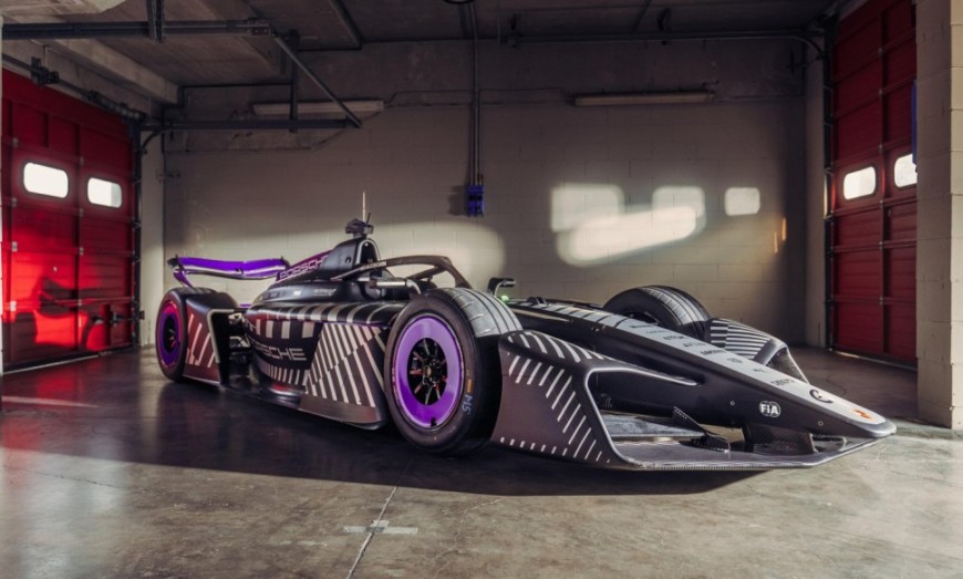 純電方程式冠軍接班人 保時捷第四代Formula E「975 RSE賽車」極速破 330km/h 