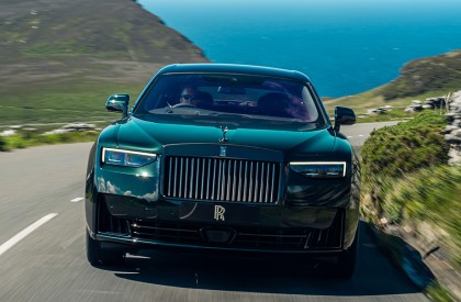 [夢幻車圖集] 致敬勞斯萊斯120年前曼島TT奪冠 Rolls-Royce Black Badge Ghost Tourist Trophy登場