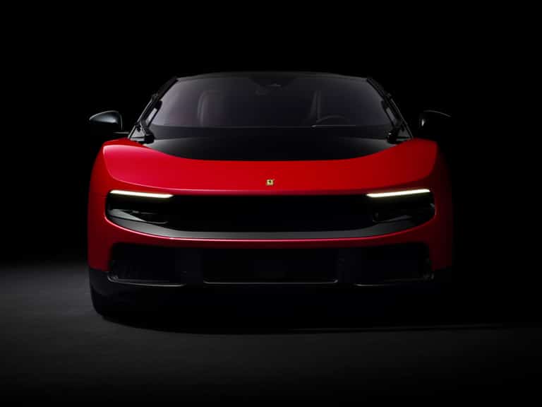 数据完败却卖翻？Ferrari Luce法拉利电动车中国88台配额秒杀